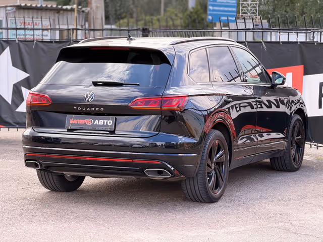 Volkswagen Touareg - зображення 4