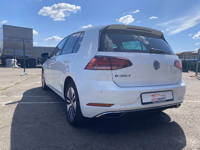 Volkswagen Golf - зображення 4