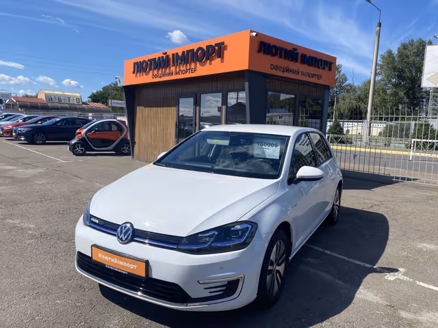 Volkswagen Golf - зображення 1