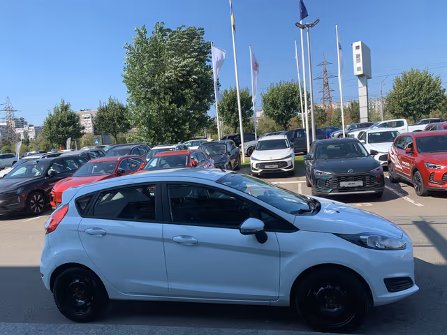Ford Fiesta - зображення 5