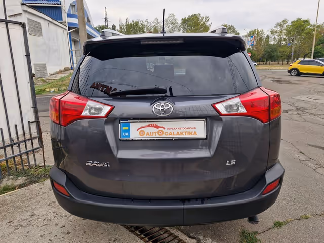 Toyota RAV4 - зображення 4