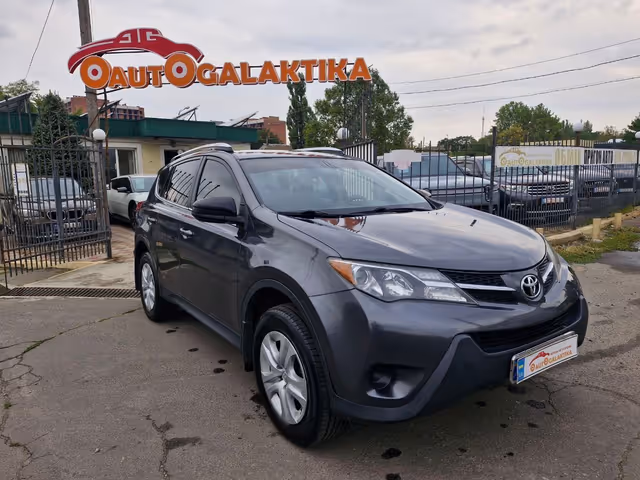 Toyota RAV4 - зображення 1