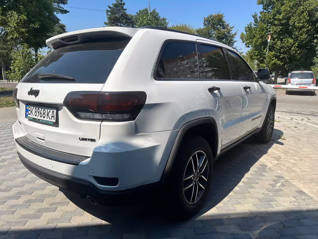 Jeep Grand Cherokee - зображення 4