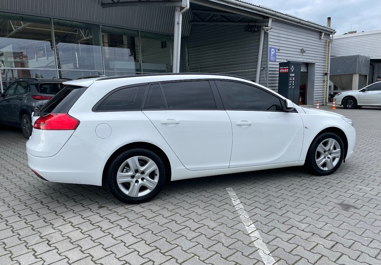 Opel Insignia - фото 6