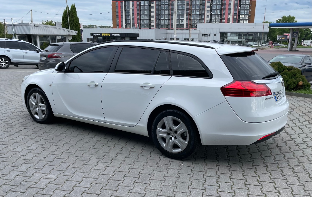 Opel Insignia - фото 5