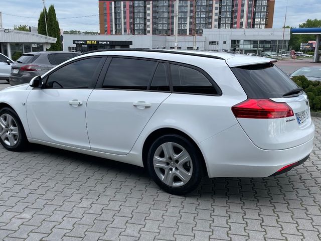 Opel Insignia - фото 5