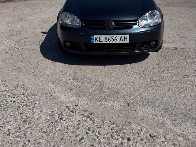 Volkswagen Golf - зображення 1