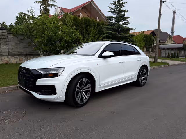 Audi Q8 - зображення 2