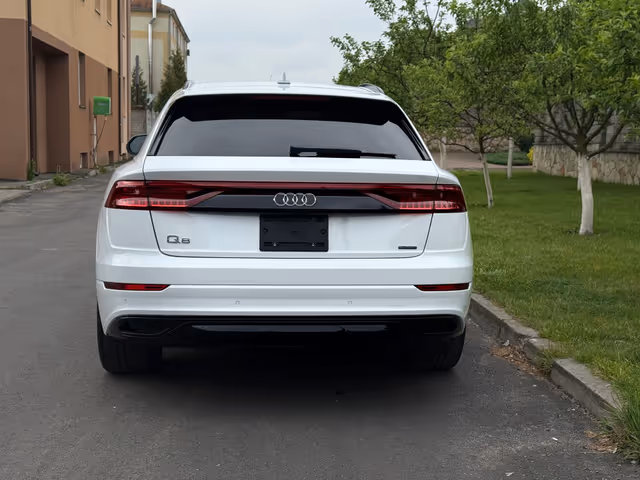 Audi Q8 - зображення 5