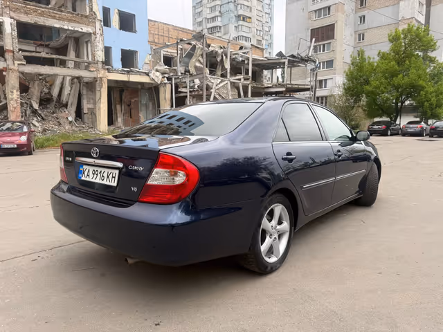 Toyota Camry - зображення 3