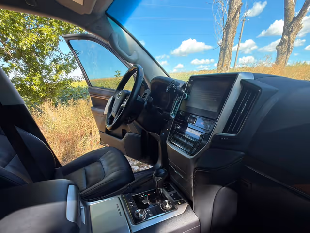 Toyota Land Cruiser - зображення 2