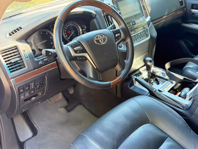 Toyota Land Cruiser - зображення 4