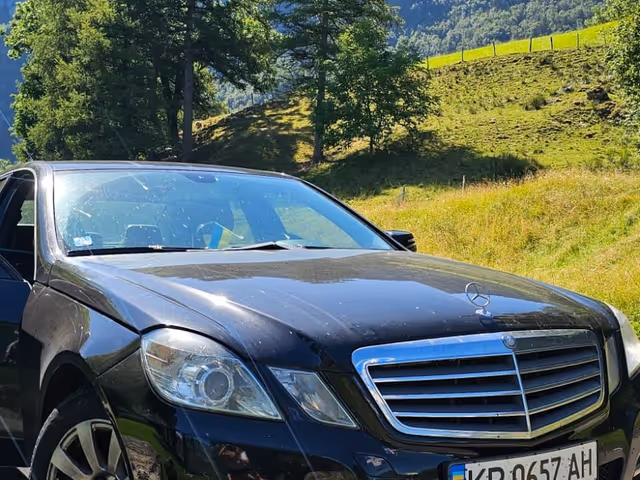 Mercedes-Benz E-Класс - зображення 1
