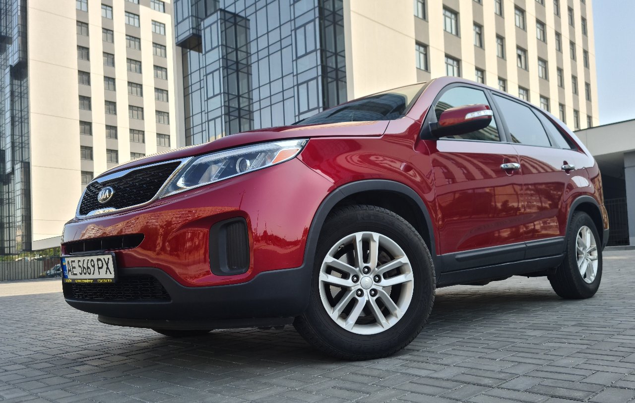 Kia Sorento - фото 7
