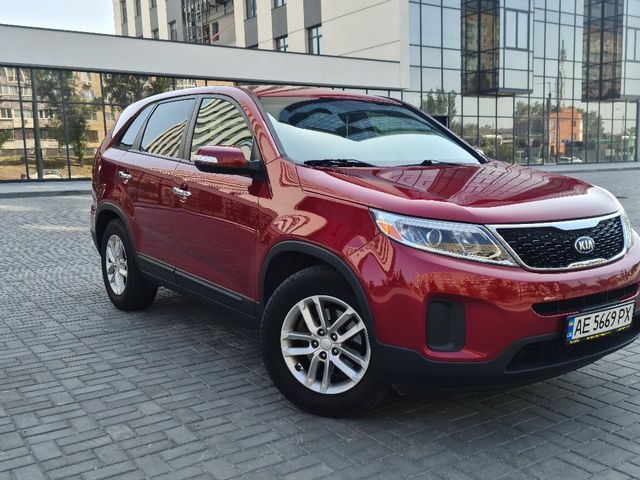 Kia Sorento - фото 2