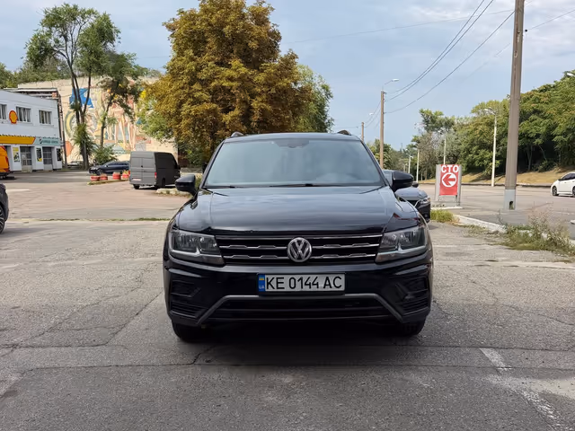 Volkswagen Tiguan - зображення 1