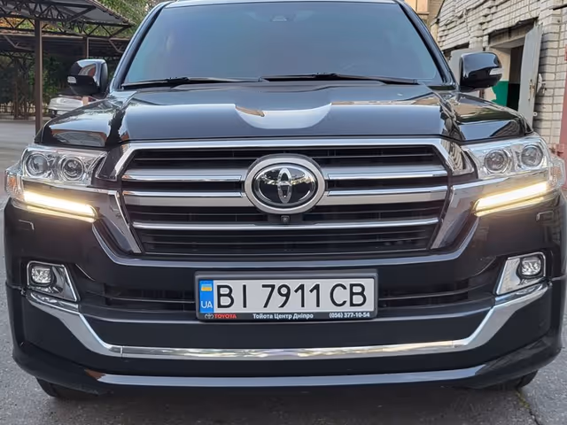 Toyota Land Cruiser - зображення 1