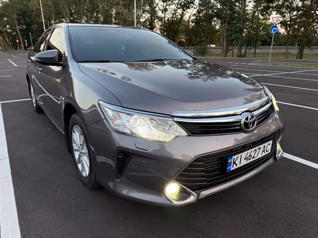 Toyota Camry - зображення 3