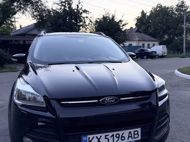 Ford Kuga - зображення 1