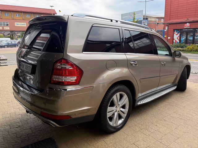 Mercedes-Benz GL-Класс - зображення 5