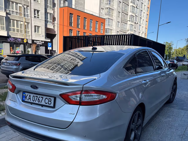 Ford Fusion USA - зображення 1