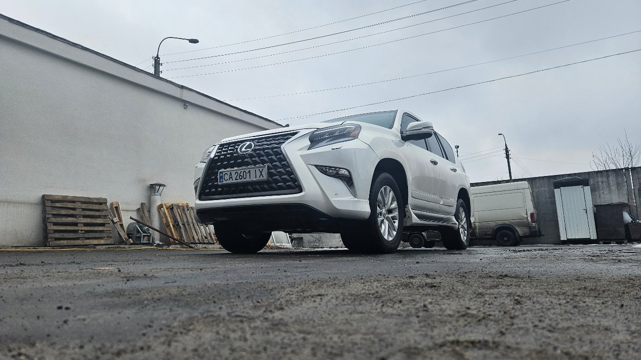 Lexus GX - фото 5