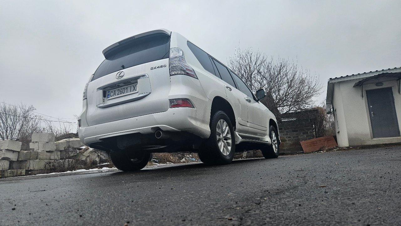 Lexus GX - фото 4