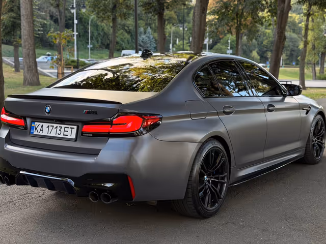 BMW M5 - зображення 4