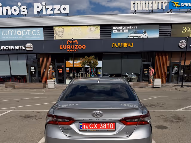 Toyota Camry - зображення 5