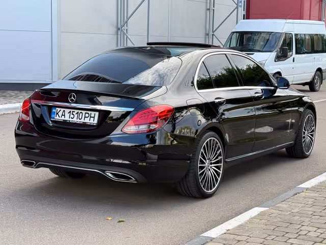 Mercedes-Benz C-Класс - зображення 4