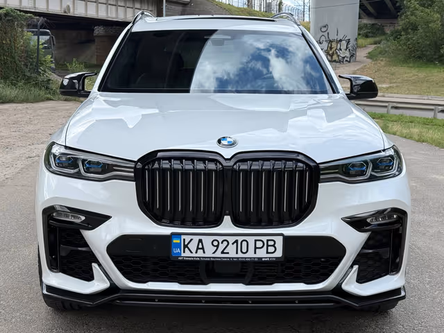 BMW X7 - зображення 2