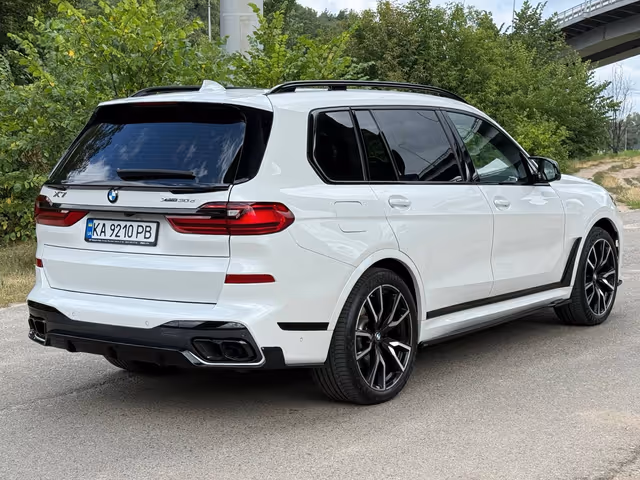BMW X7 - зображення 4