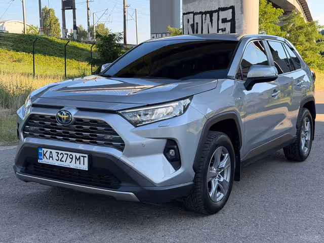 Toyota RAV4 - зображення 1