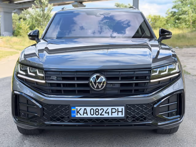 Volkswagen Touareg - зображення 2