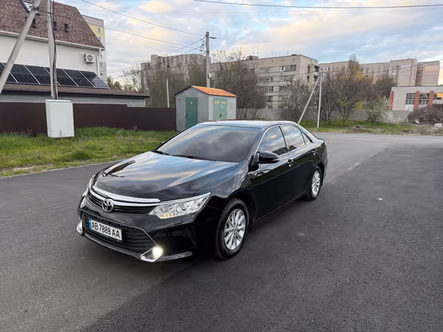 Toyota Camry - зображення 1