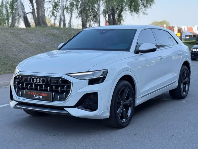 Audi Q8 - зображення 1