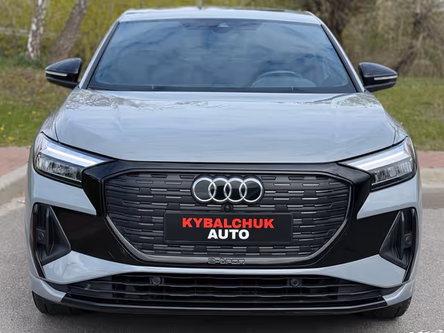 Audi Q4 e-tron - зображення 2