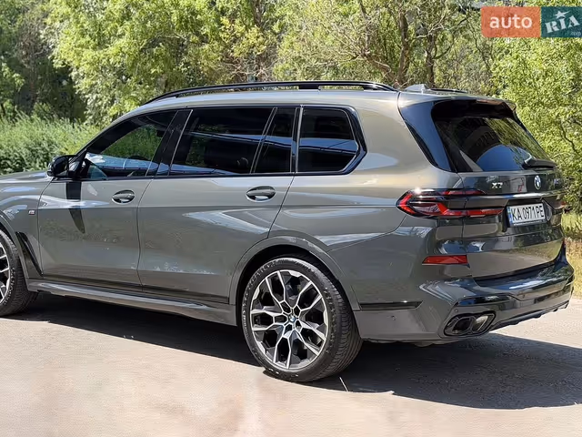 BMW X7 - зображення 4