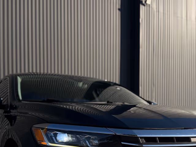 Volkswagen Passat - зображення 1