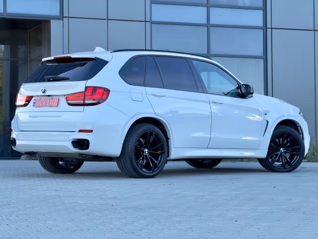 BMW X5 - зображення 4