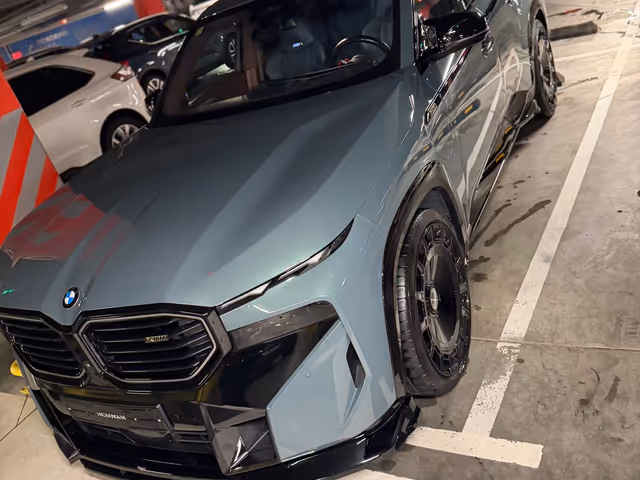 BMW XM - зображення 5