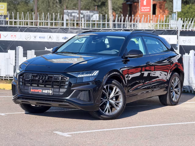 Audi Q8 - зображення 1