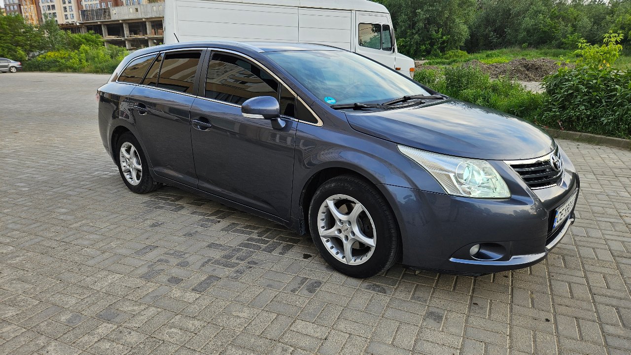 Toyota Avensis - фото 14