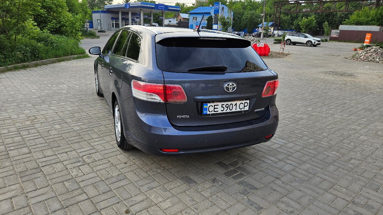 Toyota Avensis - фото 10