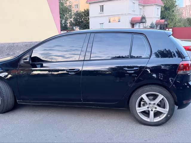 Volkswagen Golf - зображення 3