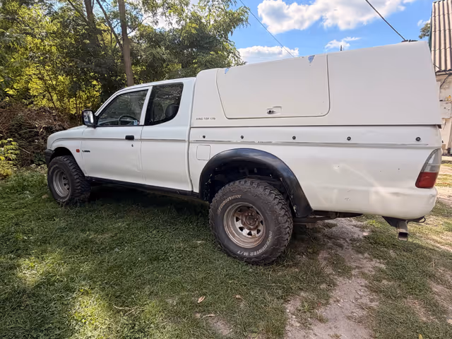 Mitsubishi L200 - зображення 3