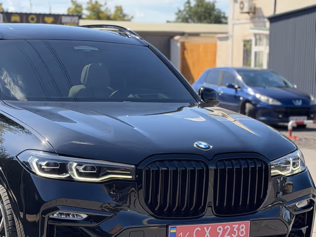 BMW X7 2022, Кривий Ріг, $71 000 - зображення 2