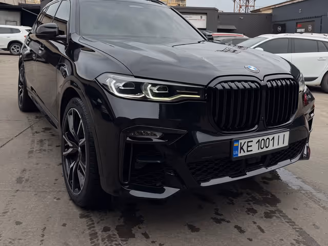 BMW X7 - зображення 1