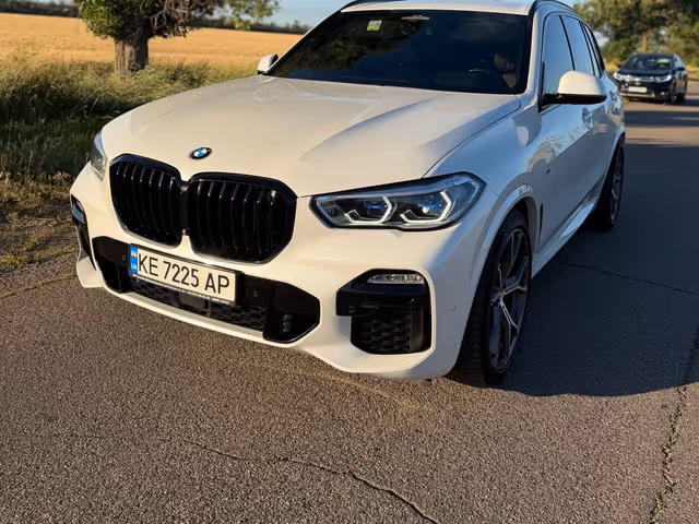 BMW X5 - зображення 1