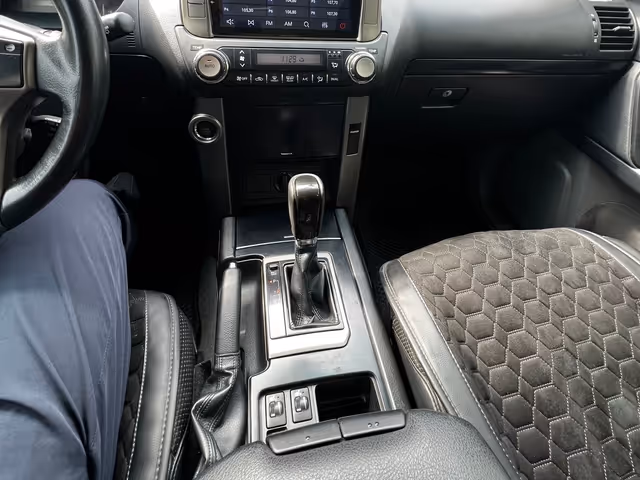 Toyota Land Cruiser Prado - зображення 2